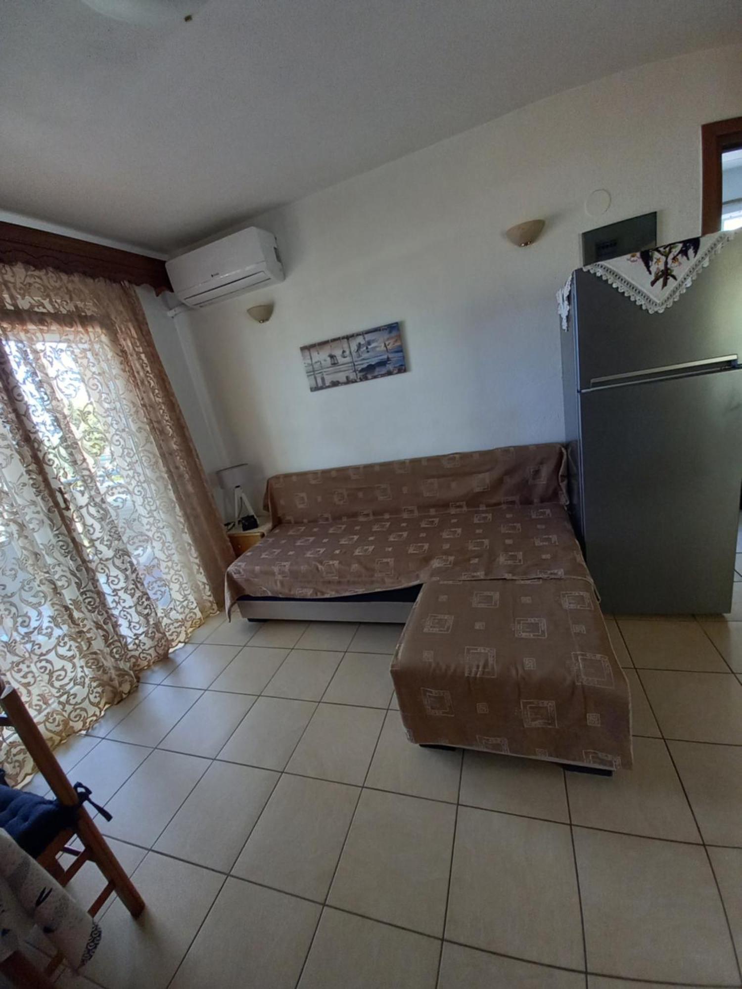 Matina'S Apartments Prínos Habitación foto