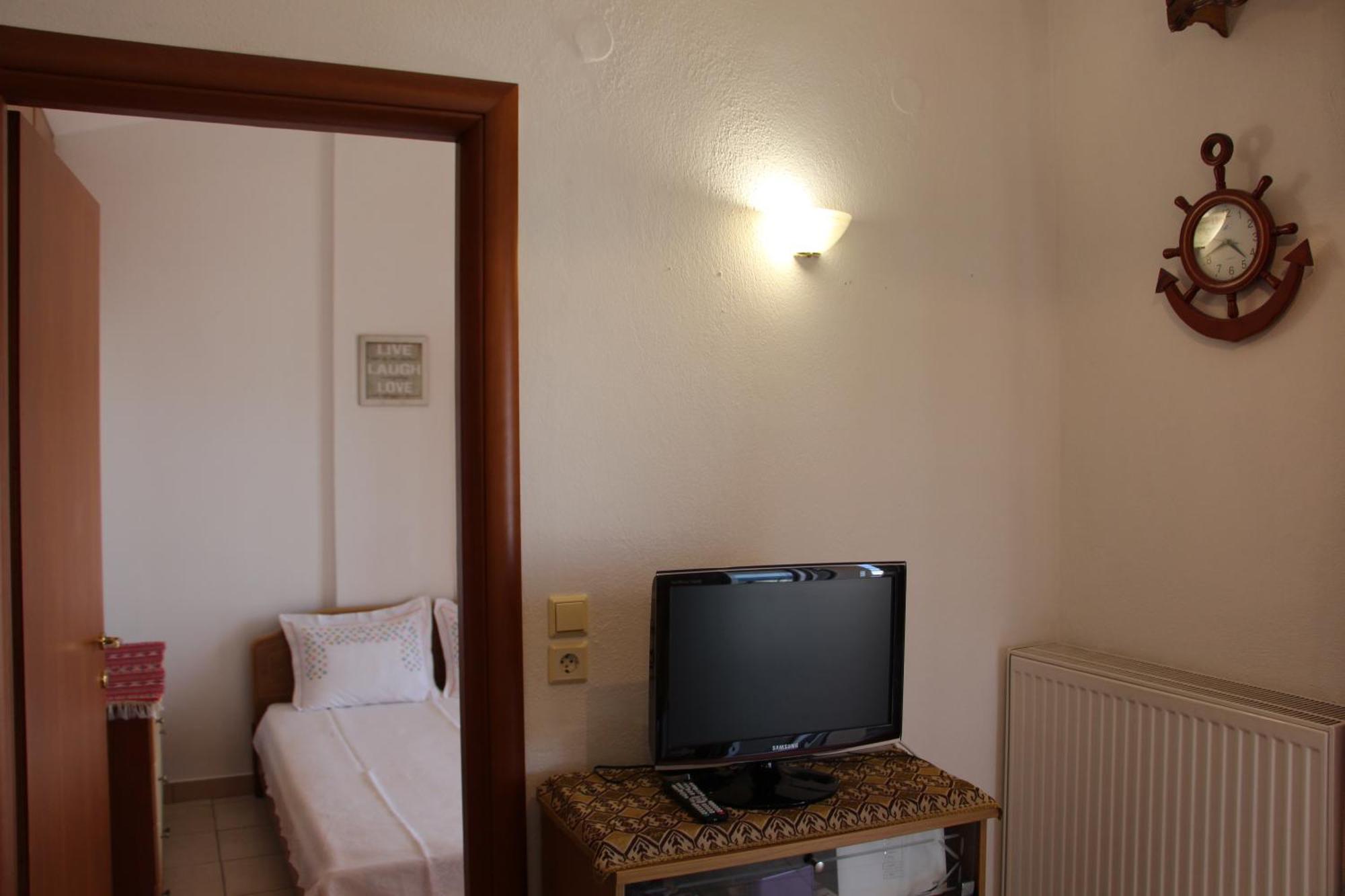 Matina'S Apartments Prínos Habitación foto